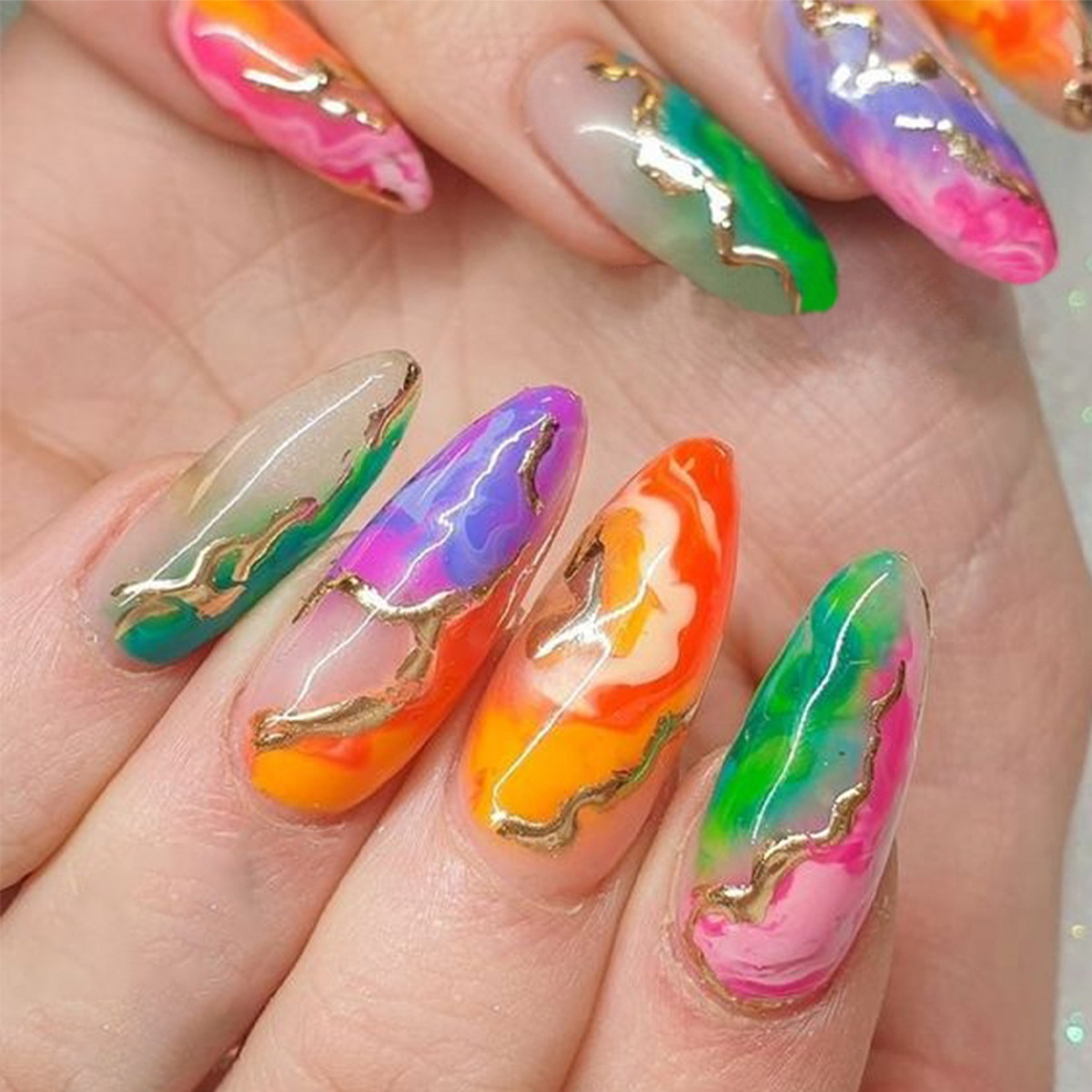 Press on Nails Almond Shaped M - Glue Stick Pack บทวิจารณ์และราคา