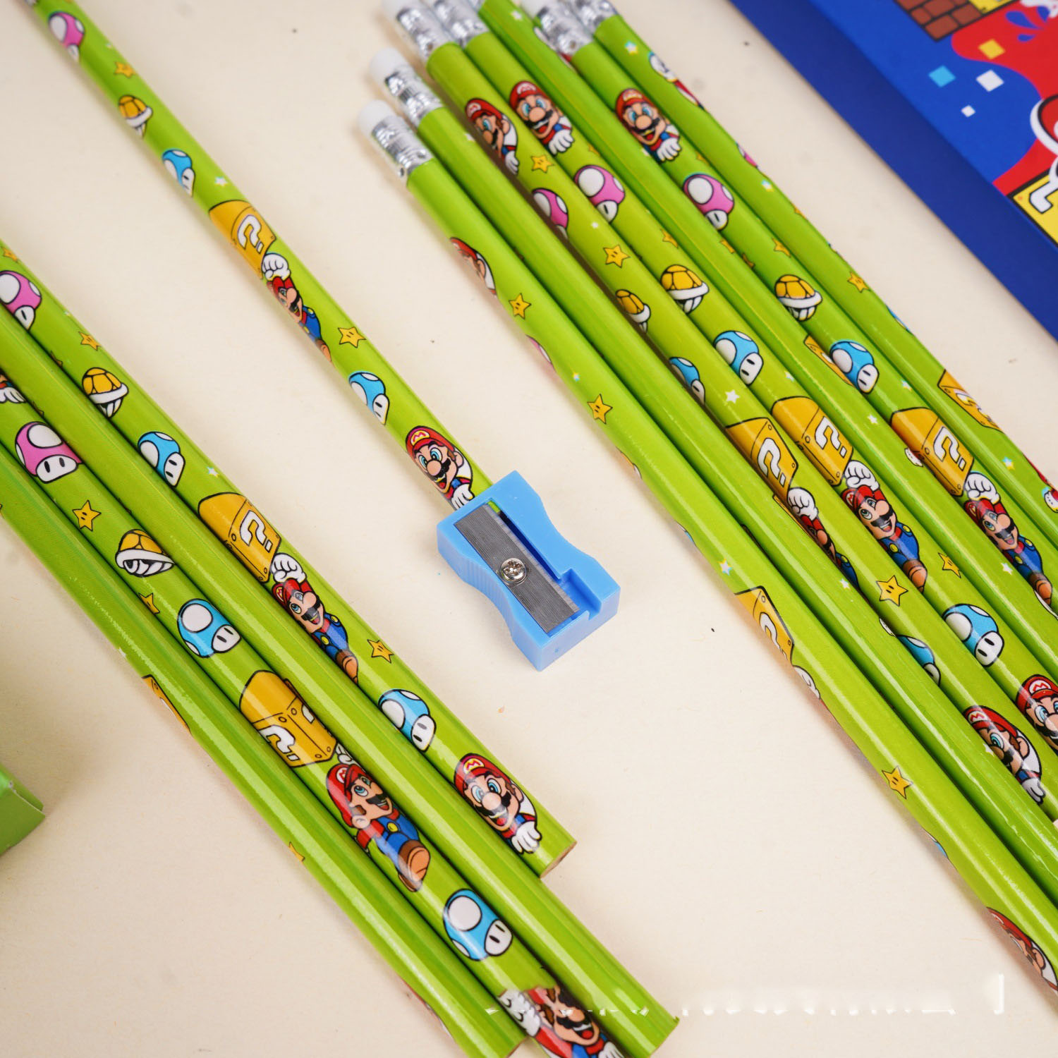 Super Mario element 2B pencil. - Stationery Office บทวิจารณ์และราคา